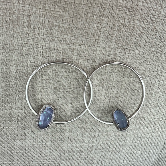 Elegant Silver Hoop Earrings with Blue Gemstone - Picture 1 of 2